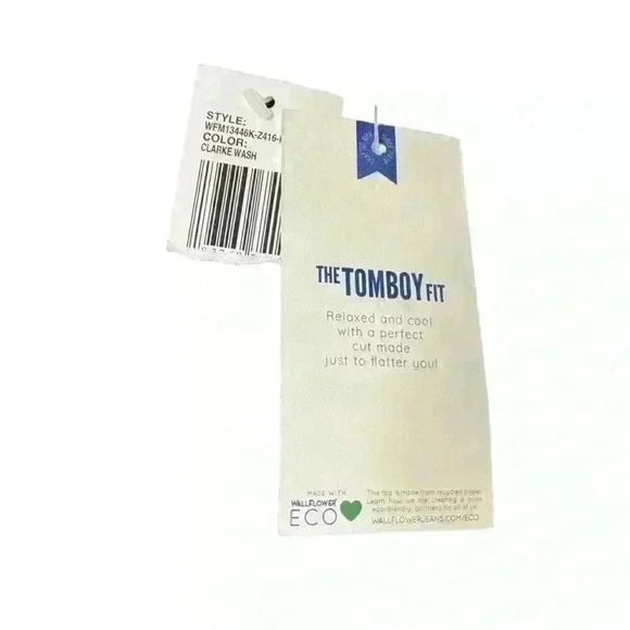 WallFlower Tomboy Jogger Denim,Mid-Rise Insta-Stretch,Juniors Jeans size 3 - Picture 3 of 7